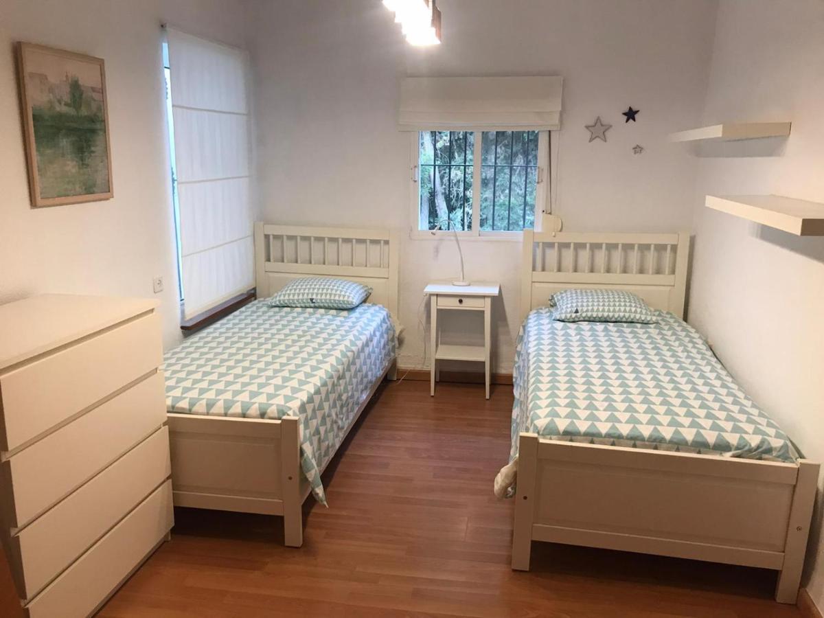 Con Piscina - Adelfas Holiday home